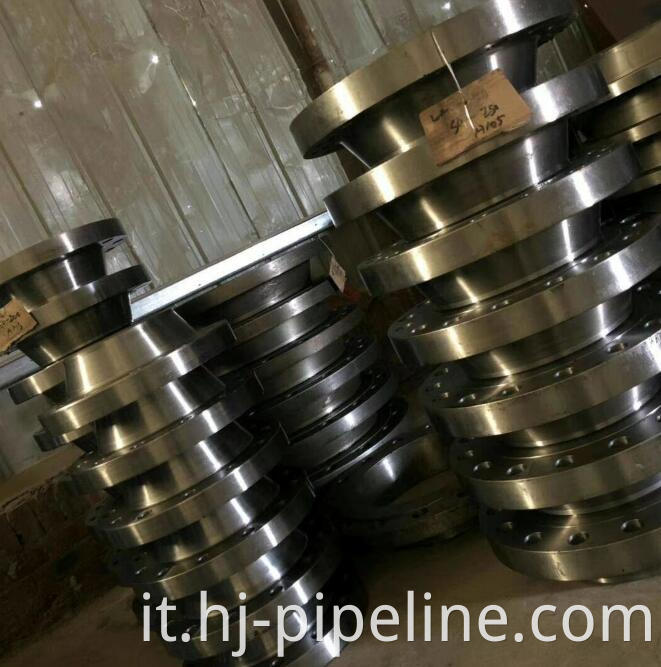 A105 WN flange